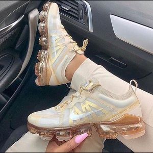 Gold Vapor Max